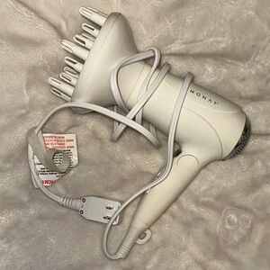 MONAT White Hair Dryer